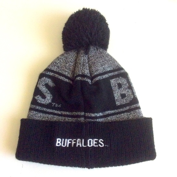 GEN2 CU BUFFALOES Pompom Cuff Beanie Sz S or Boys 8-20 - Picture 3 of 8